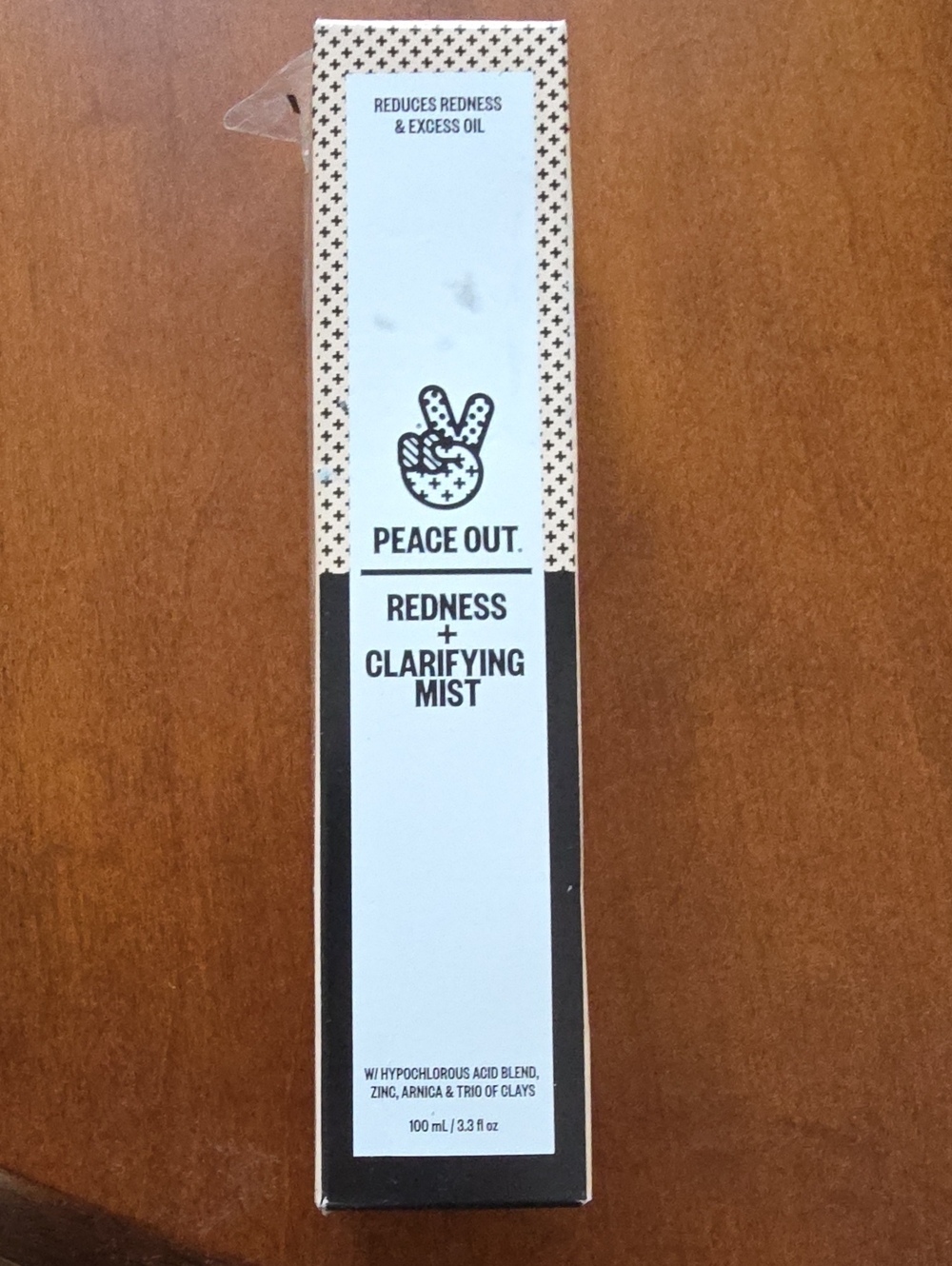Peace Out Redness + Clarifying Mist — White & Black